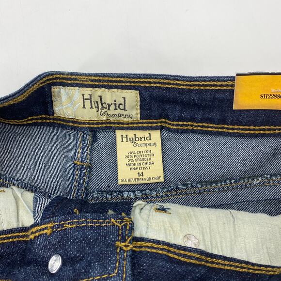 New HYBRID & CO Blue Denim 5 Pocket Stretch Shorts Women's Sz 14 - Picture 3 of 6